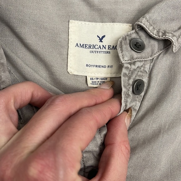 American eagle button down - Picture 2 of 4